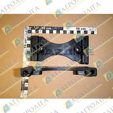 ABSTANDHALTER GEKUERZT  82,5